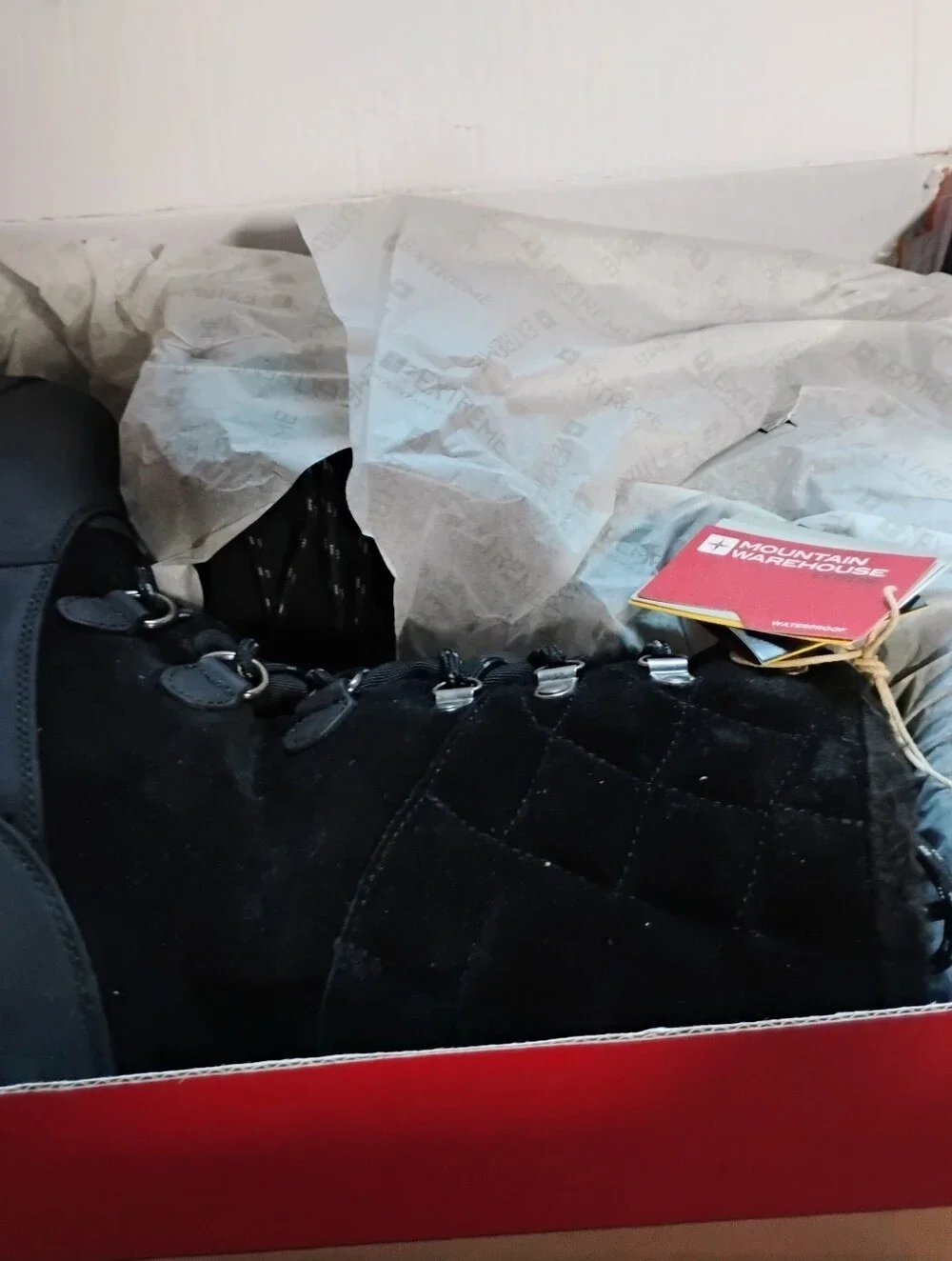 Wonen Mountain Gear Boots